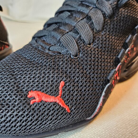 Puma Kids' Axelion Escape Running Shoes - Size 4C - Picture 6 of 9